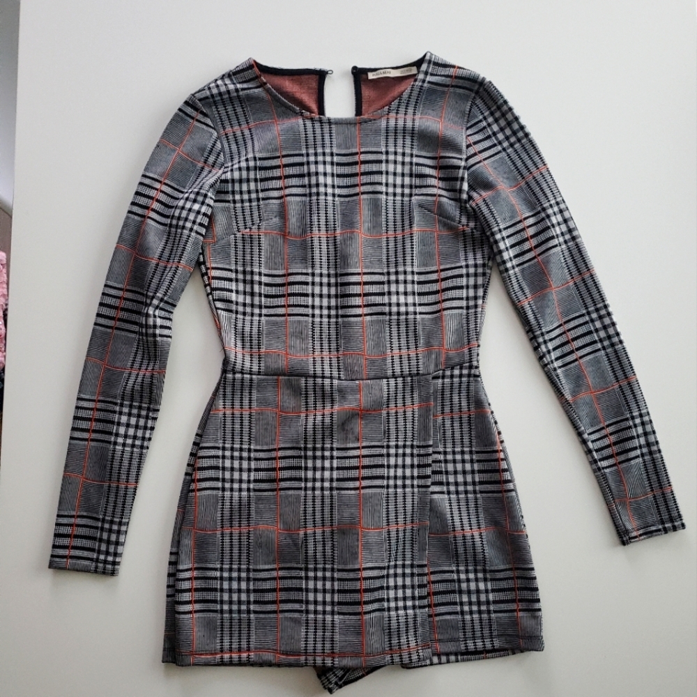 🌟 Chic Plaid Elegance: Long Sleeve Jumpsuit for Nights Out and Cocktails 🍸